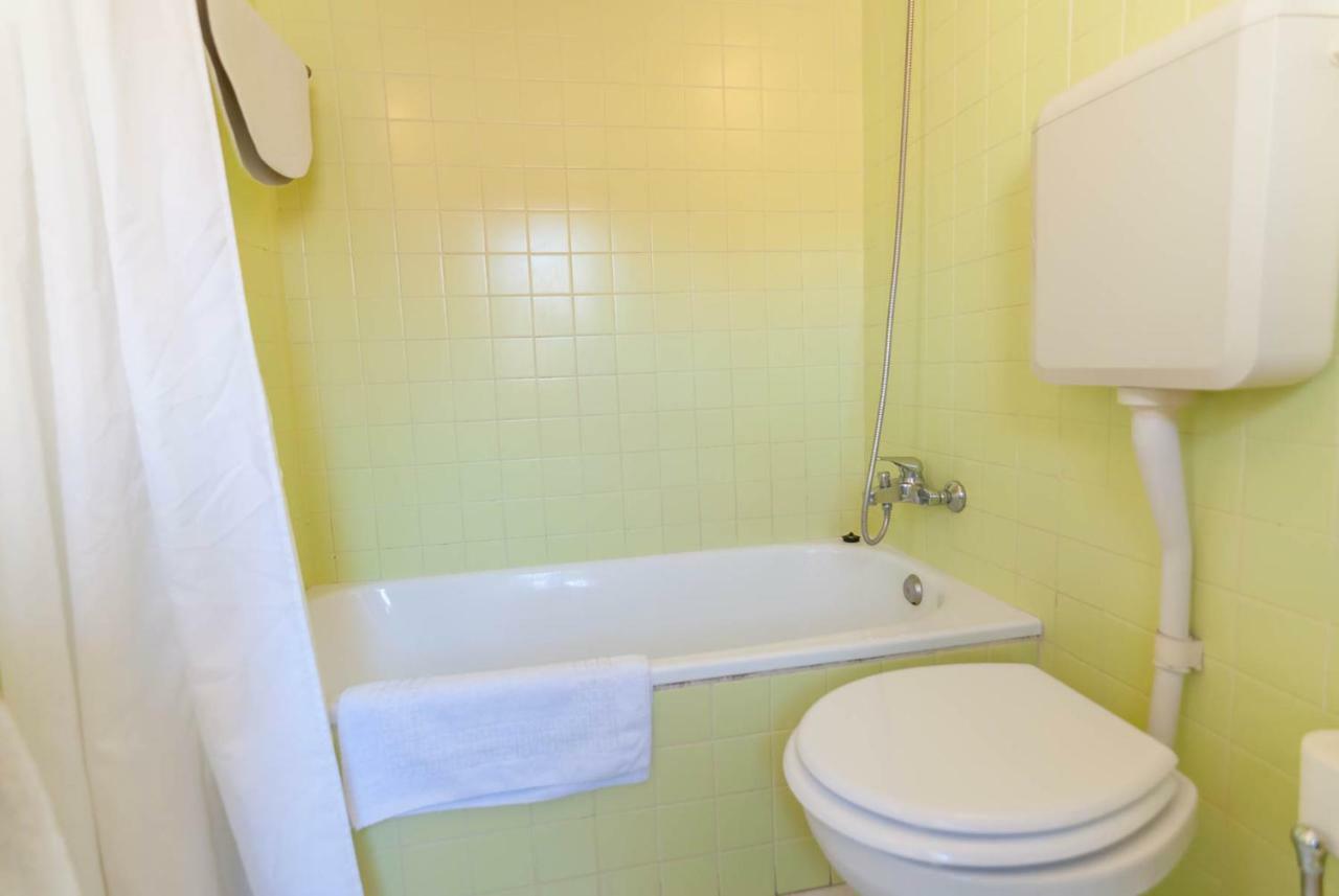 'White House' Apartment- Alfama Lisboa Ngoại thất bức ảnh