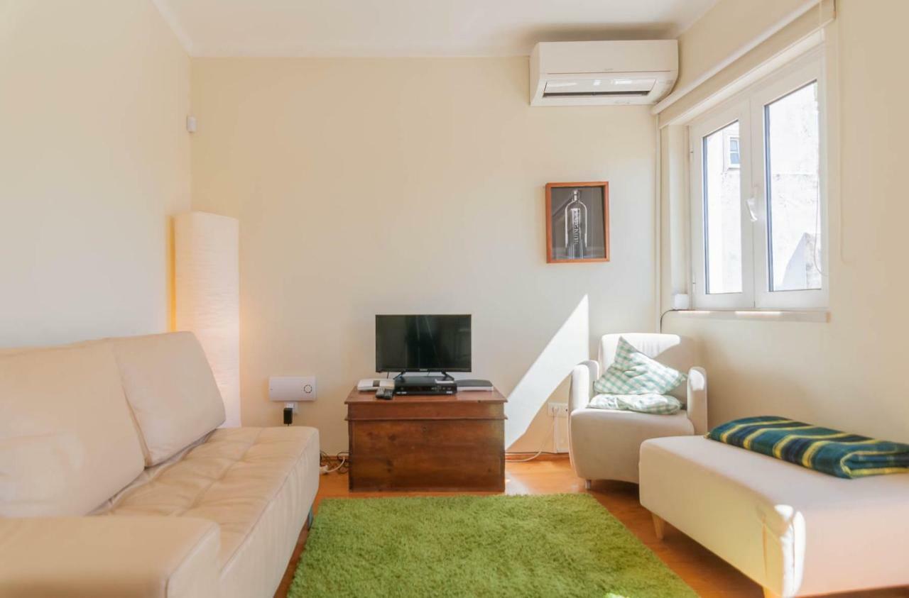 'White House' Apartment- Alfama Lisboa Ngoại thất bức ảnh